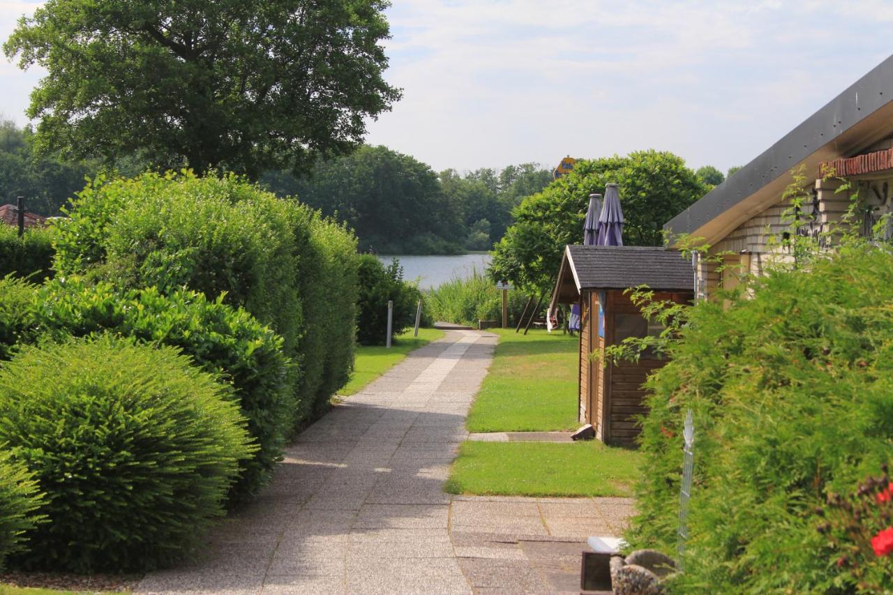 Moderne Und Helle Ferienwohnung Am Ploener See Bosau Экстерьер фото